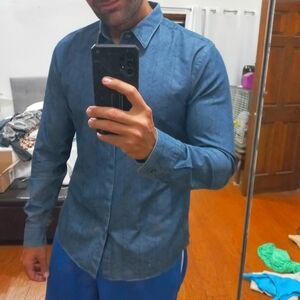 Hugo Boss nice button down shirt